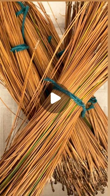 the video is showing how to make a wicker wreath