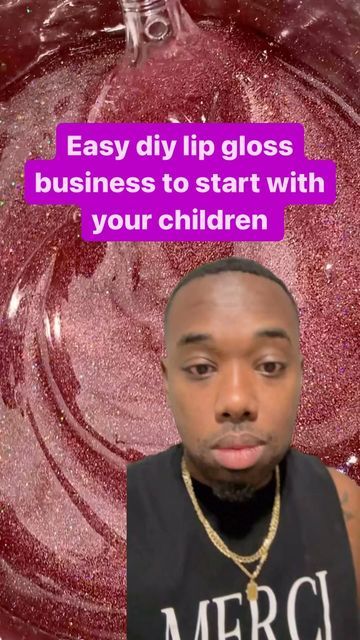 How To Make Lip Gloss, Lipgloss Business, Lip Gloss Homemade, Diy Lip Gloss, Clear Lip Gloss, Diy Lips, Hustle Ideas, How To Make Diy, Money Making