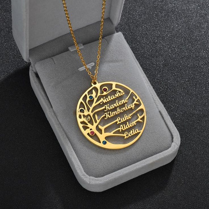 Types Of Necklaces, 3d Tiskárna, Tree Name, Names Necklace, Custom Family Tree, Tree Family, Golden Tree, Family Tree Necklace, Family Necklace