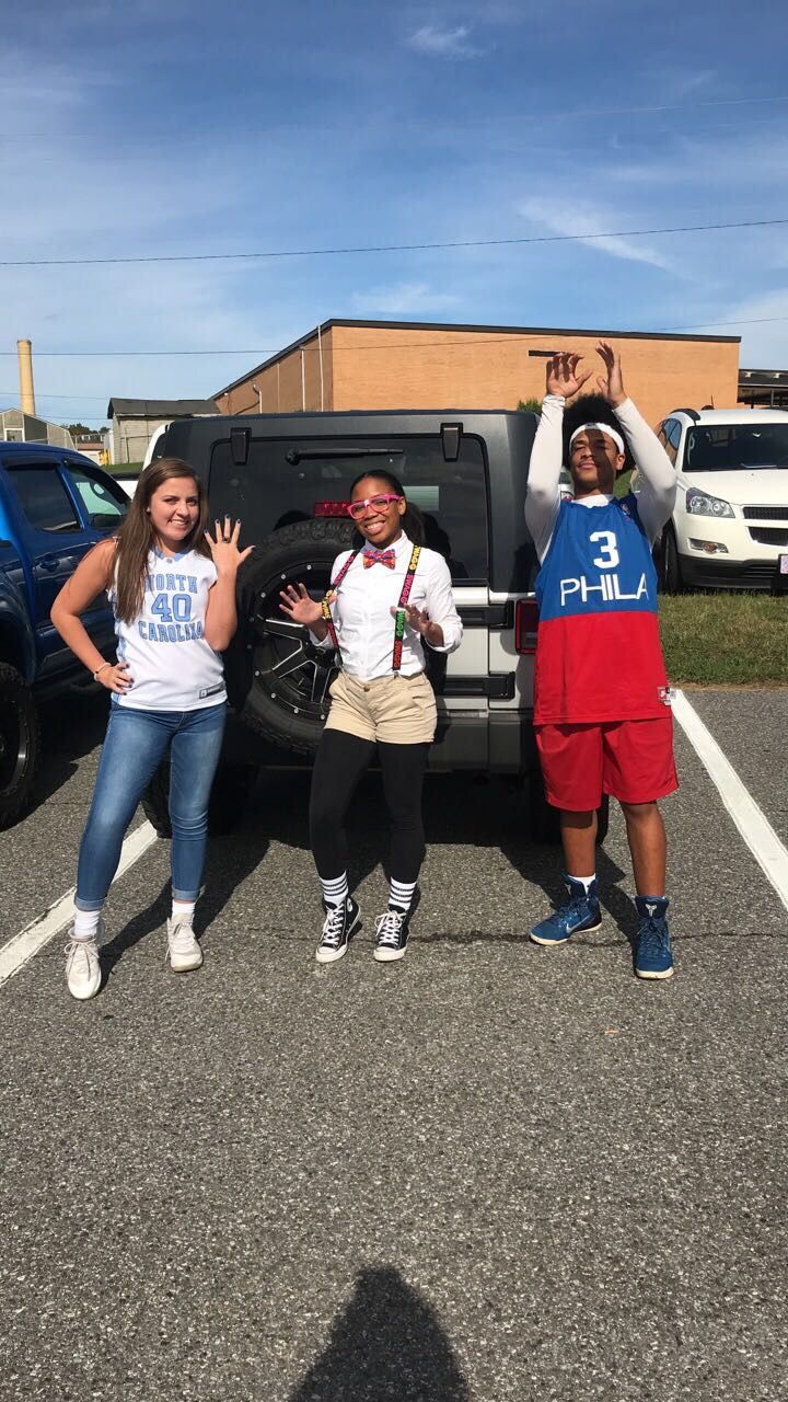 Mathlete vs Athlete spiritweek Mathlete Vs Athlete Day Spirit Week, Athletes Vs Mathletes Costume, Athletes Vs Mathletes, Mathletes Vs Athletes Outfits, Nerd Vs Jock Spirit Week, Nerds Vs Jocks Spirit Week, Athlete Vs Mathlete Spirit Week, Mathletes Vs Athletes Spirit Weeks, Nerd Outfits Spirit Week