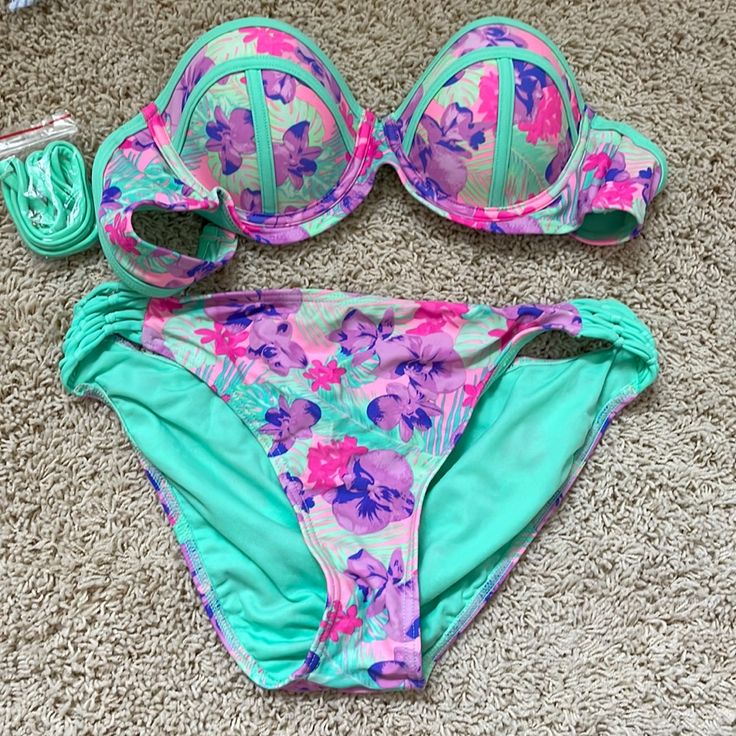 Arizona Neon Floral Two-Piece Swimsuit Bikini Size M In Top & Size L In Bottoms. Never Worn. Brand New. Pink Swimwear For Spring Pool Occasion, Pink Stretch Tankini With Underwire, Pink Underwire Tankini For Summer, Pink Underwire Stretch Tankini, Pink Floral Print Tankini For Beach Party, Pink Floral Print Tankini For Beach Season, Pink Tankini With Lined Body For Sunbathing, Pink Lined Tankini For Sunbathing, Pink Printed Tankini For Poolside