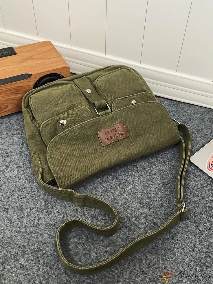 BirdinBag - Green Adjustable Strap Messenger Bag with Letter Patch Decor - Casual & Stylish Casual Portable Canvas Crossbody Bag, Green Portable Satchel Shoulder Bag, Portable Green Satchel Shoulder Bag, Green Crossbody Shoulder Bag, Green Daily Use Bag, Green Portable Shoulder Bag Satchel, Green Portable Shoulder Satchel, Green Crossbody Satchel, Casual Travel Satchel