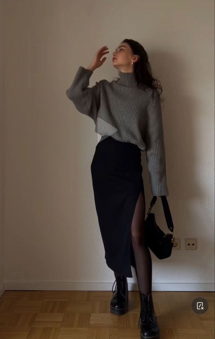 Stylish Outfits 2023 Winter, Doc Martin And Skirt Outfit, 30 Woman Style, Pencil Skirt With Cardigan Outfits, Bday Outfit Ideas Casual Winter, Style Long Dress Winter, Winter Style 2023/2024, Relaxed Professional Outfits Women, Casual Chic Winter Outfits 2024