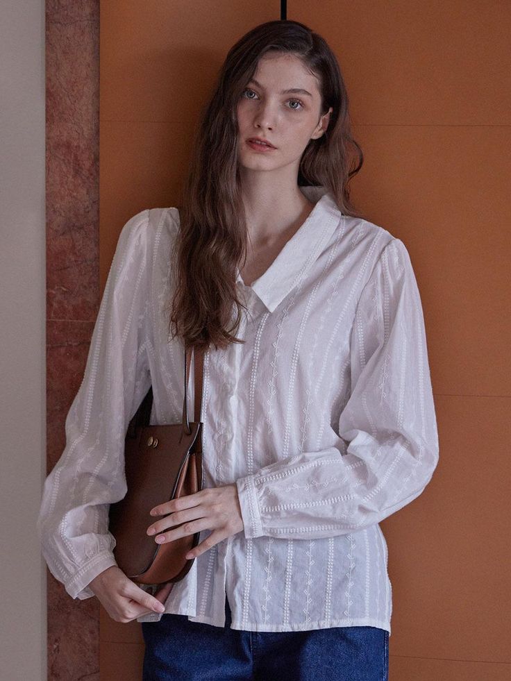 Composition : 100% cottonColor : WHITE_FREECountry of Origin : Republic of Korea Top Blouse, Composition, Top Outfits, The Originals, Clothes For Women, White, Clothes