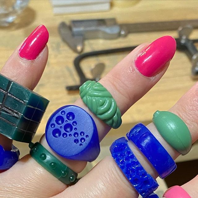 Delft Clay Casting, Wax Ring Design, Wax Jewelry Carving, Wax Ring Carving, Wax Cast Rings, Wax Ring Carving Ideas, Wax Carving Ring, Room For Two People, Lost Wax Casting Rings