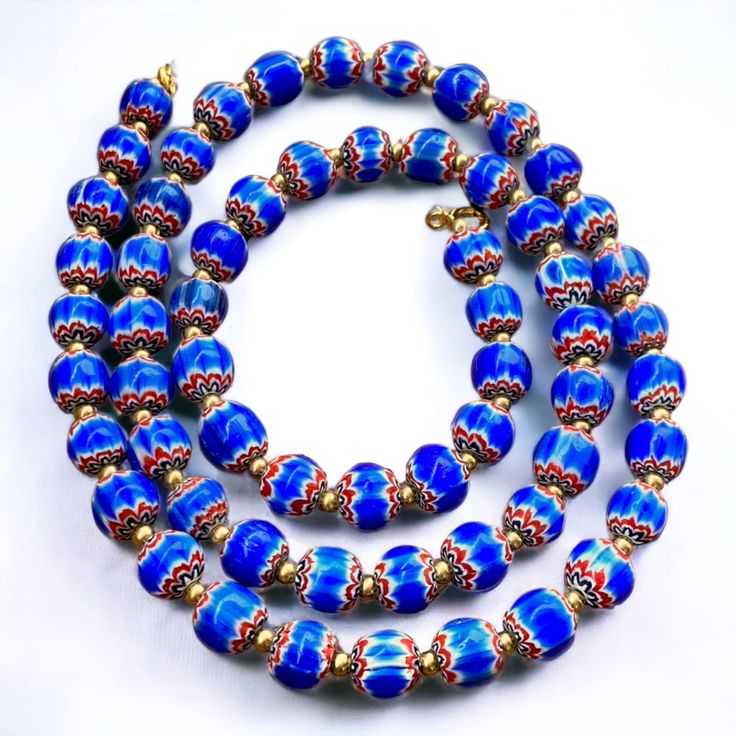 Traditional Multicolor Heart Beads Necklace, Traditional Heart Beads For Jewelry Making, Glass Heart Beads Necklaces, Glass Heart Beads Necklace, Glass Heart Bead Necklace, Traditional Blue Glass Necklaces, Glass Beads Necklace, Star Mold, The Venetian