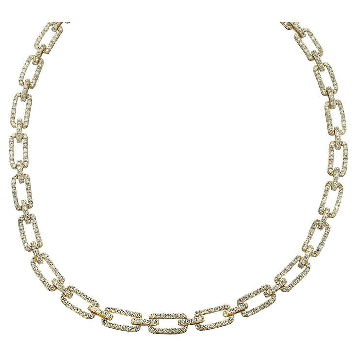 Stunning Vivid Diamonds diamond necklace crafted in yellow gold, featuring 541 round brilliant cut diamonds weigh 12.45 carats total, G-H color, SI clarity. Diamond encrusted open links join to create a spectacular display of brilliance and fire. The necklace measures 8.2 mm in width and 17.25 inches length. It weighs 33 grams and closes with a hidden box clasp and safety lever. Our pieces are all accompanied by an appraisal performed by one of our in-house GIA Graduates. They are also accompani Ruby And Diamond Necklace, Diamond Chandelier, Diamond Tennis Necklace, Necklace Craft, Box Clasp, Rose Gold Diamonds, Drop Pendant, Link Necklace, Round Brilliant Cut Diamond