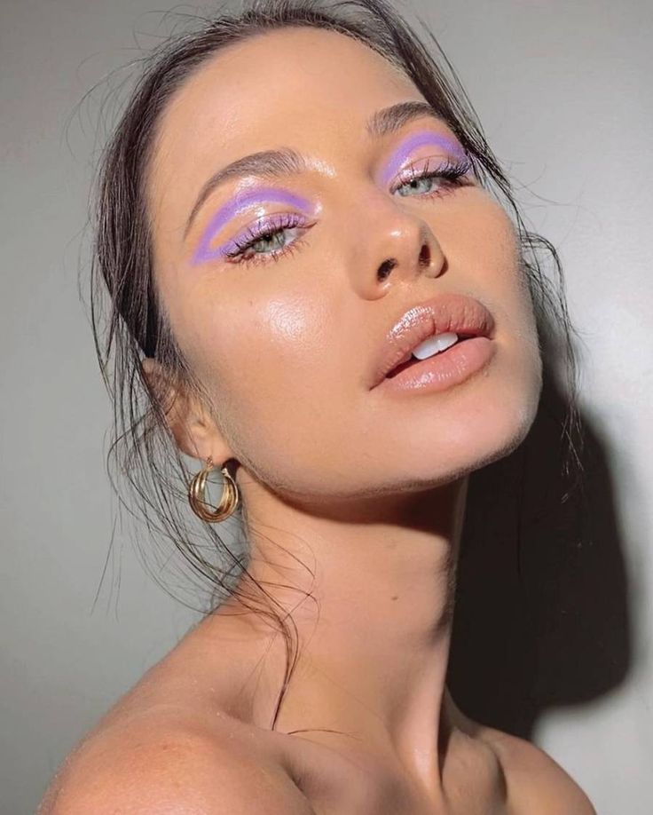 Purple Eyeshadow Looks, Pastel Makeup, Purple Makeup, Purple Eyeshadow, Elegant Makeup, Makeup Forever, Celebrity Makeup, Linnet, Glam Makeup