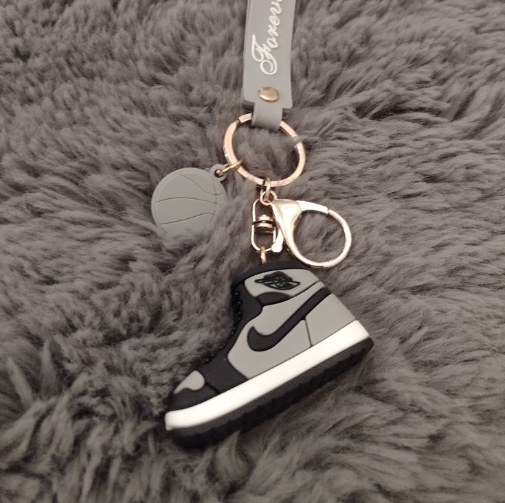 Brand New. Keychain. Nike Gift Ideas, Black Keychains, Nike Keychain, Jordan Keychain, Nike Air Jordan Black, Air Jordan Black, Shoe Keychain, Nike Gifts, Nightclub Aesthetic