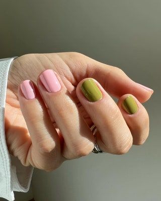 Beachy Nails, Simple Spring Nails, Finger Nail Art, Green Nail Designs, Broken Nails, Green Nail Polish, Simple Gel Nails, Summery Nails, Classy Acrylic Nails