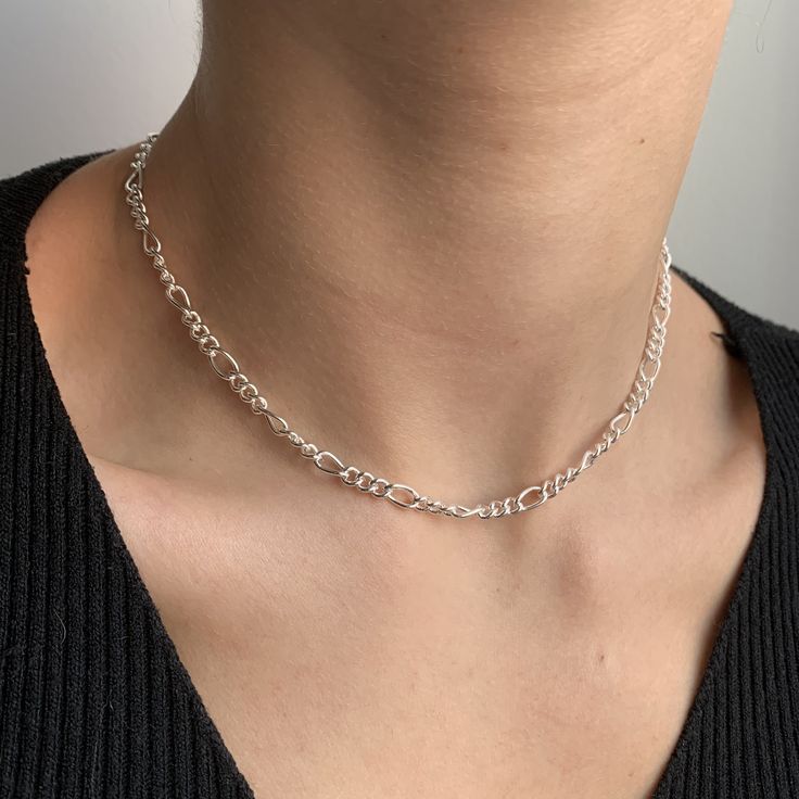 Trendy Silver Jewelry With Figaro Chain, Trendy Sterling Silver Link Necklace, Trendy Sterling Silver Adjustable Chain Necklace, Metal Figaro Chain Choker Necklace, Silver Figaro Chain Necklace Choker, Figaro Chain Long Necklace As Gift, Silver Figaro Chain Choker Necklace, Long Figaro Chain Necklace As Gift, Trendy Sterling Silver Pendant Chain Necklace