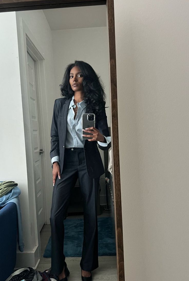 Laurenb on X: "started my internship today! https://t.co/Ufl6Nh8kiT" / X Job Interview Outfit For Women Casual, Bussines Casual Woman, Court Outfit, Business Casual Skirt, Job Interview Outfit, Women Lawyer, Lawyer Fashion, Lawyer Outfit, Business Attire Women