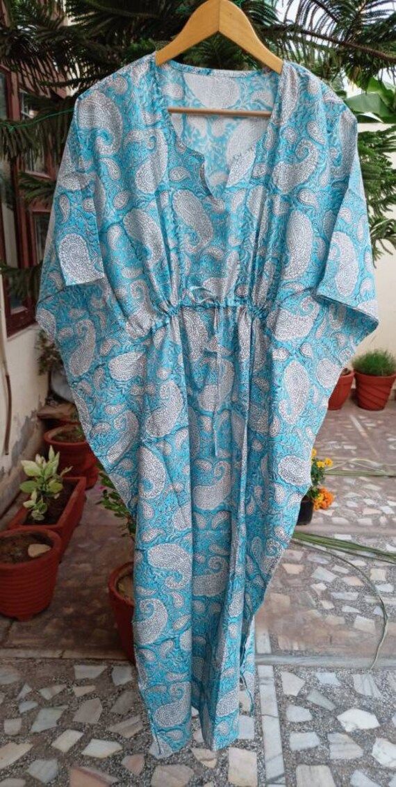 Blue Cotton Kaftan For Loungewear, Blue Cotton Kaftan For Beach Cover-up, Summer Blue Cotton Kaftan, Summer Blue Kaftan With Block Print, Traditional Summer Home Dress, Printed Cotton Tunic For The Beach, Blue Cotton Kaftan For Vacation, Blue Cotton Kaftan For The Beach, Blue Cotton Kaftan For Beachwear