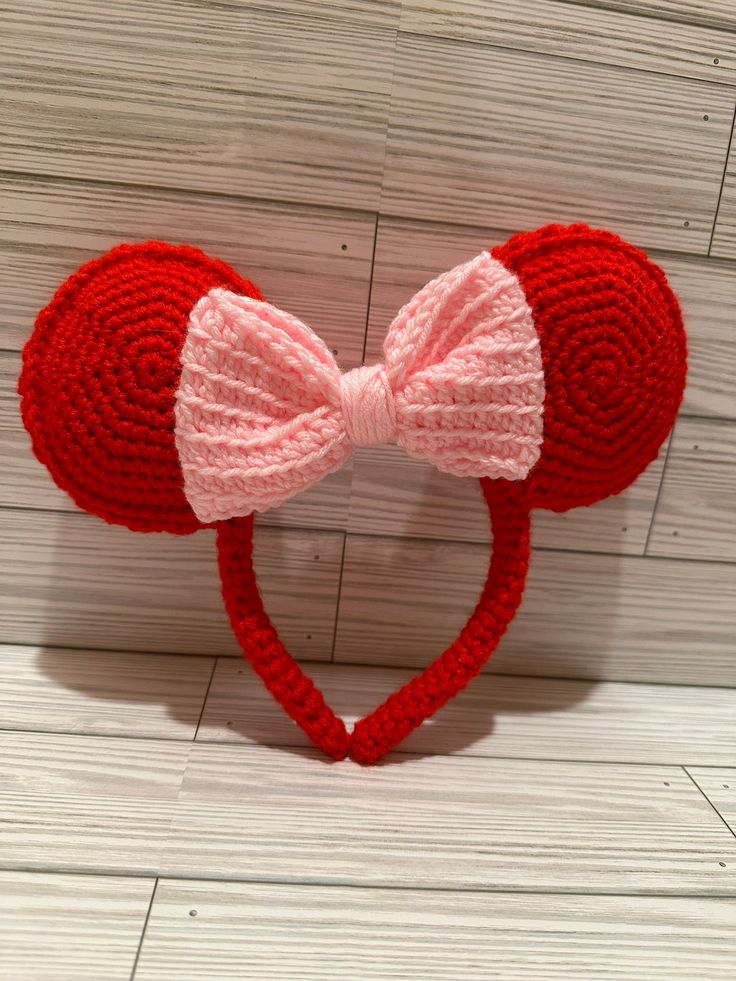 🧶 This item is handmade and premade. It is not made to order. Meaning you will recieve the exact item pictured.  💖 Please note this headband is standard size however measurements may differ slightly due to style.  💖 All products made by me.  Please note that due to the handmade nature of the item, some variance may occur in the finished product.  If you have any questions please feel free to message me! Thank you for supporting small businesses 😊 Themed Headband With Ears As A Gift, Cute Ears Headband Gift, Themed Adjustable Hair Accessories For Gifts, Whimsical White Handmade Headband, Cute Handmade Headband For Party, Handmade White Headpieces As Gift, Handmade White Headpieces For Gifts, Cute Adjustable Ears Headband, Cute Adjustable Headpiece With Matching Headband