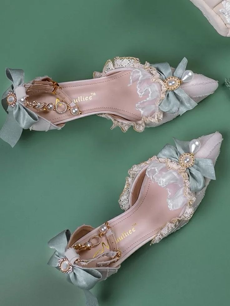 Handmade Hime Lolita Shoes Ruffle Trim Rhinestones Beaded Green High Heels Fantasy Wedding Shoes, Manhwa Princess Shoes, Manhwa Heels, Cute Heels Aesthetic, Yule Ball Shoes, Fantasy Shoes Heels, Whimsical Heels, Fantasy High Heels, Manhwa Shoes