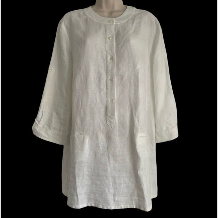 Elevate Your Wardrobe With This Stunning J.Mclaughlin White Linen Tunic Blouse. The Collarless Design And Roll Tab Sleeves Add A Touch Of Sophistication, While The Convenient Pockets Make It Both Stylish And Practical. Perfect For Any Occasion, This Blouse Is Made For A Woman Who Values Both Fashion And Function. Additionally, The Xl Size And Regular Fit Ensure A Comfortable And Flattering Silhouette. Don't Miss Out On This Must-Have Addition To Your Wardrobe. Armpit To Armpit 23” Shoulder To He Spring Relaxed Fit Unlined Tops, Relaxed Fit Unlined Tops, White Long Sleeve Tunic For Loungewear, Casual Unlined Tops, Spring Daywear Tops, Unlined, Classic Long Sleeve Tops For Vacation, Casual Tops With Unlined Sleeves For Daywear, White Casual Tunic For Loungewear, Unlined Tops For Spring Daywear