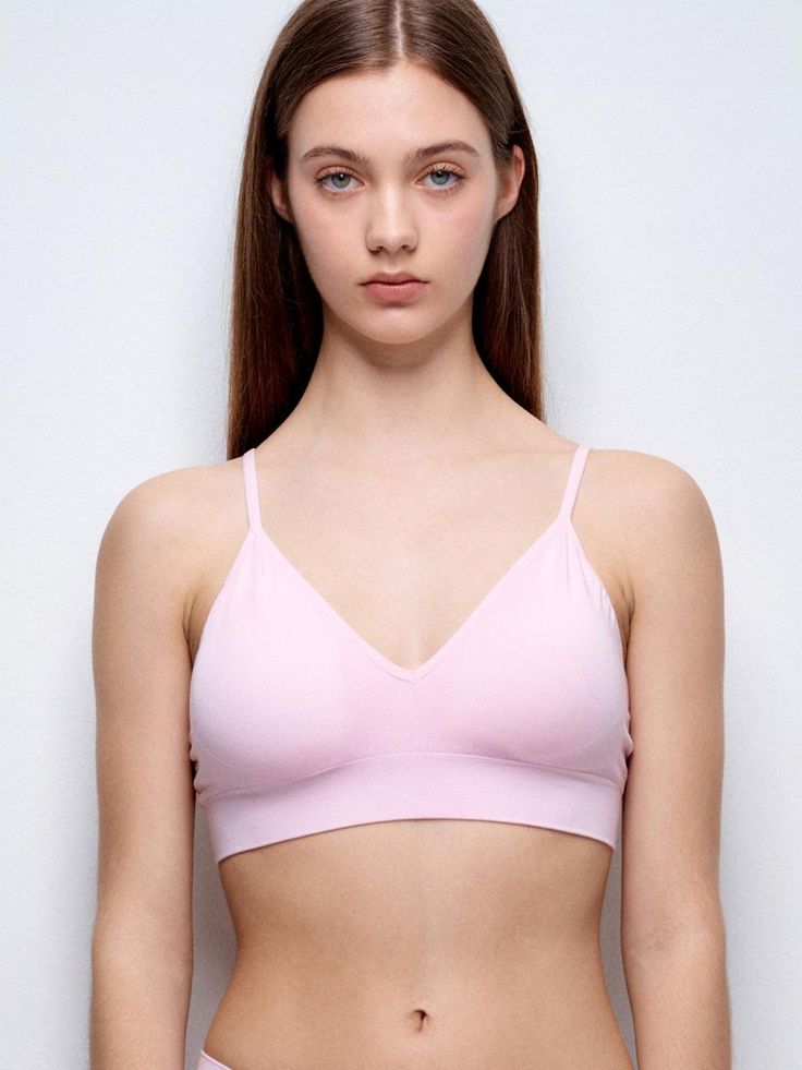 Composition : Modal 38% rayon 38% nylon 19%, polyurethane 5%Color : SNOW PINK,TAUPE,BLUE AIR,BLACK,OFF WHITECountry of Origin : China Solid Color Low-cut Sports Bra With Removable Pads, Pink Stretch Sports Bra With Soft Touch, Pink Full Coverage Sports Bra With Built-in Bra, Pink Nursing Bra With Built-in Stretch, Stretch Pink Nursing Bra With Built-in Bra, Pink Stretch Nursing Bra With Built-in Bra, Pink Micro-elastic Seamless Sports Bra, Pink Stretch Full Coverage Sports Bra, Pink Full Coverage Stretch Sports Bra