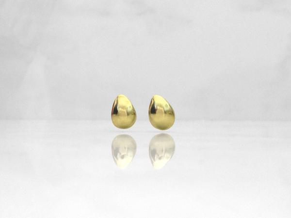 Petite Pod Earrings - Mahnal Jewelry- Contemporary Brass Jewelry Contemporary Earrings, Brass Jewelry, Spring Season, Modern Woman, Pearl Earrings, Stud Earrings, Style Inspiration, Brass, Ring