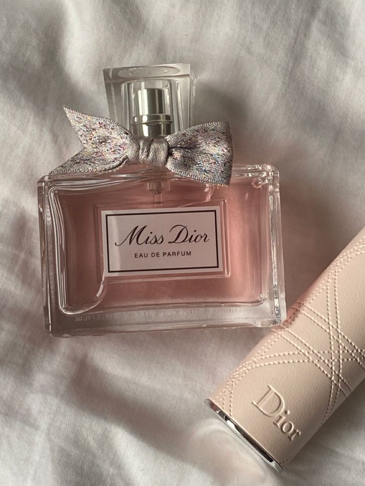 Miss dior • Christian Dior • Perfume �• Classy • Perfume Aesthetic Miss Dior Perfume Aesthetic, Dior Perfume Aesthetic, Miss Dior Perfume, Perfume Aesthetic, Blooming Bouquet, Miss Dior Blooming Bouquet, Dior Aesthetic, Dior Perfume, Miss Dior