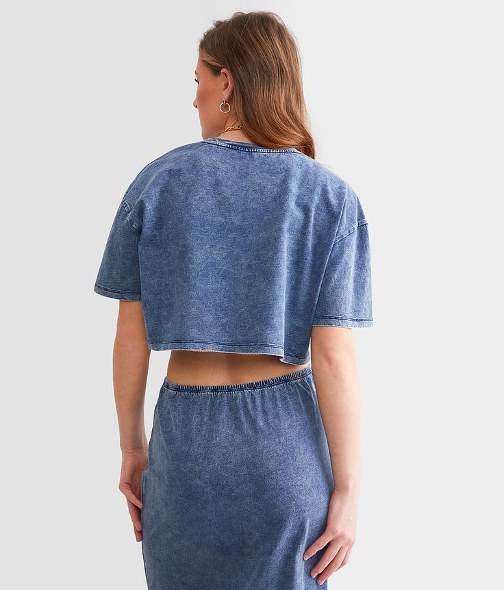 Emory Park Cropped T-Shirt - Blue X-Small, Women's Blue Washed knit boxy t-shirt Bust measures 40 on size small Body length 15 on size small. Layering piece(s) and/or accessories sold separately.. 100% Cotton. Hand wash cold do not bleach. Line dry. Iron low. Dry clean. Apparel & Accessories > Clothing > Shirts & Tops Casual Soft-washed Boxy Fit Top, Casual Boxy Fit Soft-washed Tops, Blue Graphic Print Crop Top T-shirt, Cropped Short Sleeve T-shirt For Summer Loungewear, Casual Washed Blue Soft-washed Tops, Casual Soft-washed Washed Blue Tops, Blue Cotton Graphic Cropped T-shirt, Blue Graphic Cotton Cropped T-shirt, Washed Blue Relaxed Fit Graphic Tee