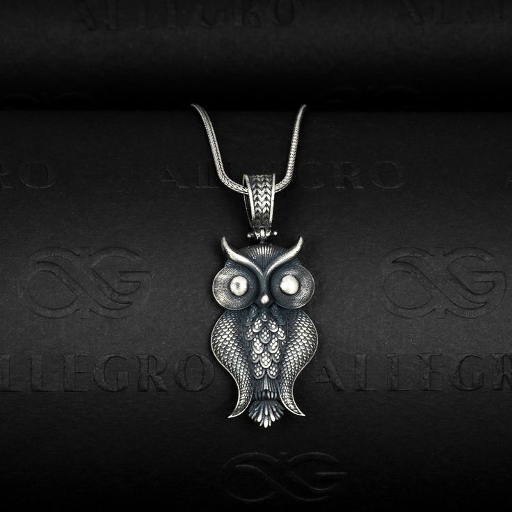 Celtic owl 3D charming necklace for men or women in sterling silver, Animal silver handmade jewelry, Spirituality unique gift charm pendants Symbol For Good Luck ▷Material                   : 925 Sterling Silver ▷Pendant Diameter : 2.10 cm x 5.50 cm (0.82 inch x 2.16 inch ) ▷Chain Thickness    : 0.15 cm ( 0.06 inches ) ▷Pendant Weight     : 6-7 Grams ▷Chain Weight : 18 Inches  - (45cm) =  4.60 Gr 20 Inches - (50cm) =  5.20 Gr 22 Inches - (55cm)  =  5.70 Gr 24 Inches - (60cm) =   6.10 Gr 28 Inche Symbolic 925 Silver Jewelry Gift, Unique Engraved Necklace As A Gift, Unique Engraved Necklace Gift, Stamped 925 Silver Pendant Charm Necklace For Gift, Stamped 925 Pendant Charm Necklace As Gift, Unique Engraved Necklace For Gift, Stamped 925 Charm Pendant Necklace For Gift, Gift Charm Necklace With Stamped 925 Pendant, Silver Amulet Necklace Gift