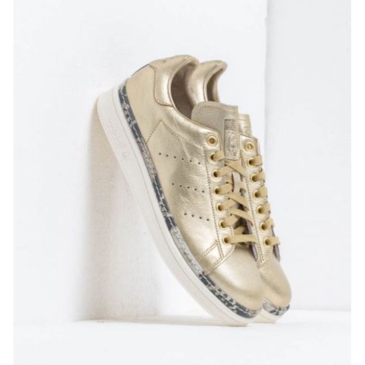 Features: Brand: Adidas Size: 8.5 Color: Gold Style: Stan Smith Size: Womens 8.5 Condition: Pre-Owned Good Gold Adidas, Metallic Shoes, Shoes Adidas, Gold Style, Adidas Shoes, Adidas Women, Gold Metal, Athletic Shoes, Shoe Accessories