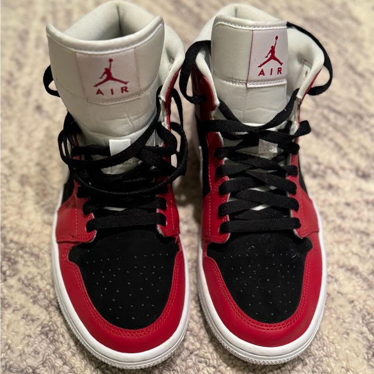 Wmns Air Jordan 1 Mid Womens 8/Mens 6.5 Gym Red Black Bq6472-601 Nonsmoking Home/Worn Once/Authentic Red High-top Sneakers With Contrast Sole, Red Leather Basketball Shoes With Laces, Red Leather Jordan Shoes With Laces, Red Lace-up High-top Sneakers With Contrast Sole, Red High-top Lace-up Sneakers With Contrast Sole, Red Synthetic Basketball Shoes With Contrast Sole, Red Jordan Lace-up Shoes With Boost Midsole, Red High-top Custom Sneakers, Red Lace-up Custom Sneakers With Boost Midsole