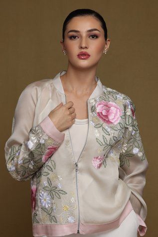 Shop for Shriya Som Off White Organza Placement Embroidered Bomber Jacket for Women Online at Aza Fashions Organza Jacket, Pola Sulam, Blue Tulle, Jacket For Women, Embroidered Jacket, Thread Work, Embroidered Silk, Handmade Clothes, Aza Fashion