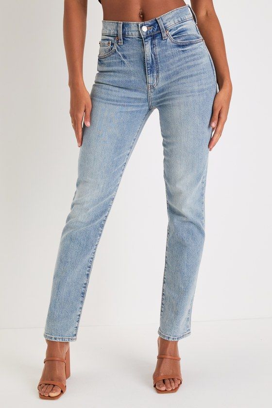 You'll always be at the top of your grade when you have the Daze Denim Smarty Pants Light Wash High Rise Denim Jeans! Slightly stretchy, light wash denim (in Daze Denim's Wink Wash) shapes these must-have jeans that feature a high-waisted fit, complete with belt loops, a five-pocket cut, and a branded top button with a hidden zip fly. Vintage-inspired whiskering accents the skinny, straight pant leg that end at ankle-length hems. Shadow patch and logo at back. Fit: This garment fits true to size. Length: Ankle length. Size 28 Inseam: 30.00 Front Rise: 11.00 Waist: Fitted - very fitted at natural waist. Hip: Fitted - consider sizing up for fuller hips. Fabric: Fabric has no stretch. Unlined. 65% Cotton, 34% Organic Cotton, 1% Elastane. Machine Wash Cold Water With Like Colors. No Bleach. Tu Smarty Pants, High Rise Denim Jeans, Lulu Fashion, High Rise Denim, Light Wash Denim, Straight Pants, Always Be, Ankle Length, Floor Length