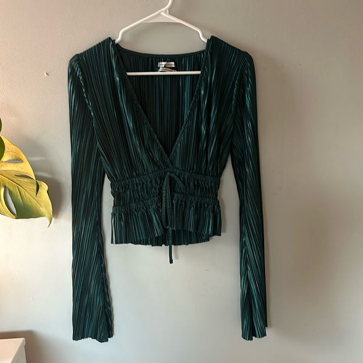 Nwot Emerald Green Silky Blouse. Never Worn. Fitted Green Top For Date Night, Urban Outfitters Long Sleeve Top For Brunch, Green V-neck Top For Date Night, Green Top For Date Night In Fall, Fitted Green Blouse For Date Night, Urban Outfitters Party Tops For Fall, Urban Outfitters V-neck Blouse For Fall, Urban Outfitters Long Sleeve Party Tops, Urban Outfitters Long Sleeve Top For Party