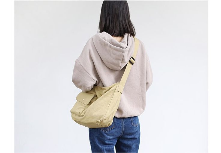 Brand Name: Kylethomasw Types of bags: Shoulder & HandbagsMain Material: CanvasHardness: SOFTPattern Type: SolidDecoration: RivetExterior: Flap PocketOccasion: VersatileClosure Type: No zipperGender: WOMENStyle: CasualModel Number: SR9903 QNumber of Handles/Straps: Single Black Rucksack, Big Backpacks, Woman Card, Girls Handbags, Black Crossbody Purse, Women Crossbody Bag, Purse Crossbody, Messenger Bag Men, Money Bag