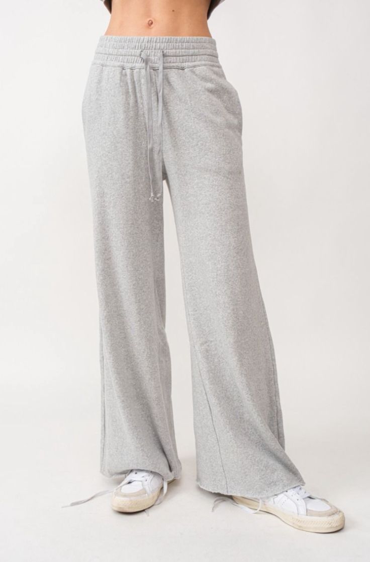 High Rise Flare Sweatpants Comfortable Drawstring Pants For Winter, Drawstring Pants For Winter Lounging, Winter Loungewear Bottoms With Drawstring, Comfortable Drawstring Winter Pants, Winter Loungewear Full-length Pants, Winter Solid Color Pants With Drawstring, Winter Drawstring Pants For Lounging, Gray Drawstring Pants For Winter, Gray Pants With Ribbed Cuffs For Fall