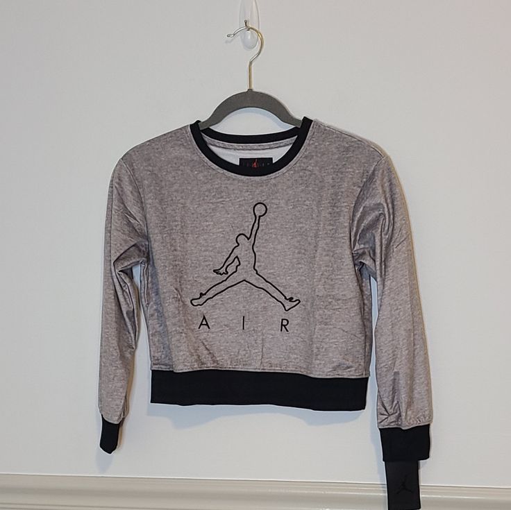 Jordan Sweatshirt -Gray/Black -Jumpman Logo On Front -Soft Velour Type Feel -Crew Neck -Material Listed In Photos Xxl:19.5" U To U| 20" L All Measurements Are Approximate. Jordan Sweatshirt, U 20, Jordan Logo, Jordan Shirts, Jumpman Logo, Gray Sweatshirt, Kids Jordans, Girl Sweatshirts, Grey Sweatshirt