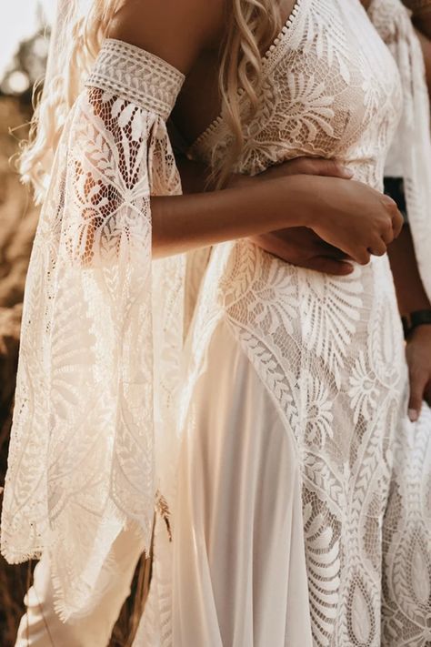 BridalShop Boho Beach Wedding Dress Lace, Wedding Dresses Lace Mermaid, Beach Wedding Dresses Lace, Scoop Wedding Dress, Look Boho Chic, Western Wedding Dresses, Beach Wedding Dresses, Boho Beach Wedding, Beach Wedding Dress Boho