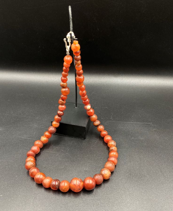 The Beautiful Roman's Era Dynasty Red Carnelian Agate Stone Jewelry Beads Necklace. The Age Of This Beads Are More Than 2000 Years Old. Conditions Of Beads As Shown In The Pictures. Rich In Patina. Red Agate Beaded Necklace With Gemstone Beads, Red Agate Beaded Necklaces With Round Beads, Red Beaded Agate Gems And Cabochons, Artisan Red Carnelian Beaded Necklaces, Red Agate Beads, Gems And Cabochons, Red Agate Beaded Gems And Cabochons, Red Carnelian Hand-strung Beaded Necklaces, Red Carnelian Beaded Necklace Hand-strung, Artisan Red Carnelian Beaded Necklace