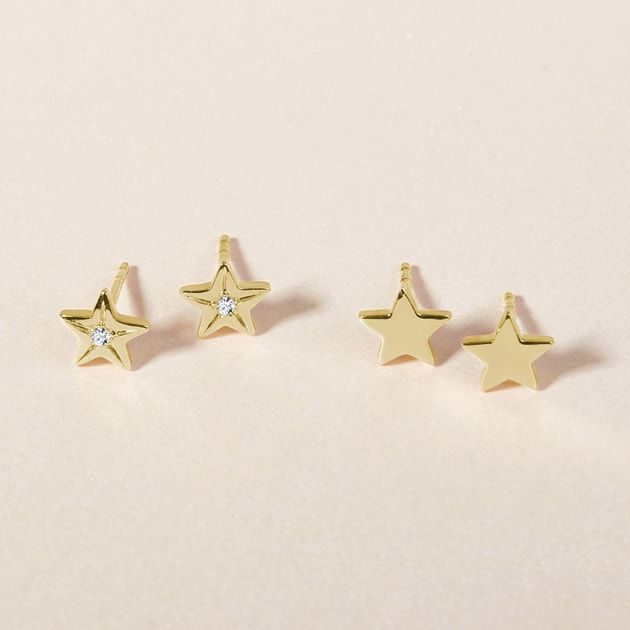 Baby Earrings, Gold Stud Earrings, Gold Earrings Designs, Earrings In Gold, Yellow Gold Earring, Gold Stud, Online Shops, Star Designs, Star Earrings