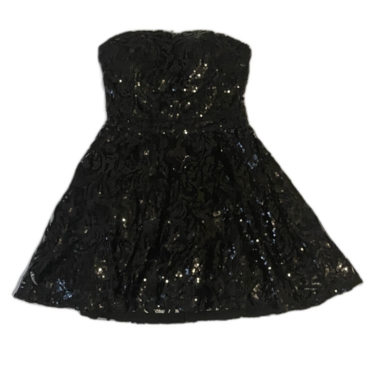 Bebe Jana Sequin Lace Skater Dress Medium Nwt Measurements With Garment Laying Flat: Length: 28" Armpit To Armpit: 17" Narrowest Part Of Waist: 14" Strapless Winter Dress For Night Out, Black Strapless Winter Dresses, Holiday Lace Dress For Night Out, Lined Lace Dress For Party, Lace Lined Dress For Parties, Lined Lace Party Dress, Black Floor Length Dress, Lace Peplum Dress, Blue Strapless Dress