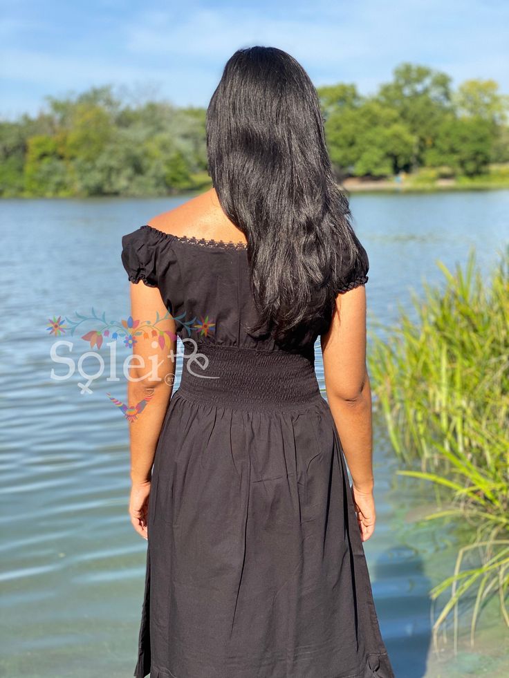 This Beautiful Dress is Fun and flirty. It's hand embroidered with silk thread and has elastic on the back for a tighter fit. This dress is hand embroidered and totally unique. Find the jewelry modeled here: https://www.etsy.com/es/listing/810687679/collar-y-aretes-mexicanos-de-filigrana?ref=listings_manager_grid Fitted Knee-length Sundress With Smocked Back, Fitted Smocked Dress With Floral Embroidery And Short Sleeves, Fitted Sundress With Smocked Back, Fitted Embroidered Mini Dress For Summer, Fitted Bohemian Smocked Dress With Short Sleeves, Fitted Summer Dress With Floral Embroidery, Fitted Summer Mini Dress With Embroidered Hem, Fitted Embroidered Mini Dress For Vacation, Fitted Embroidered Dress For Summer