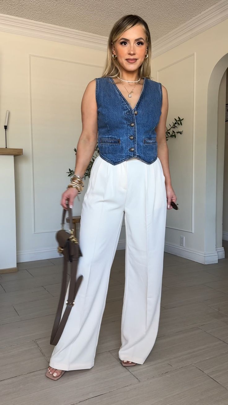 White Gilet Outfit Women, Jean Vest Style, White Vest Outfits For Women Classy, Fitted Denim Vest, Jean Vest Outfits For Women, Denim Gilet Outfit Women, Women’s Vest Top Outfit, Classy Denim Outfits For Women, Outfits With Denim Vest