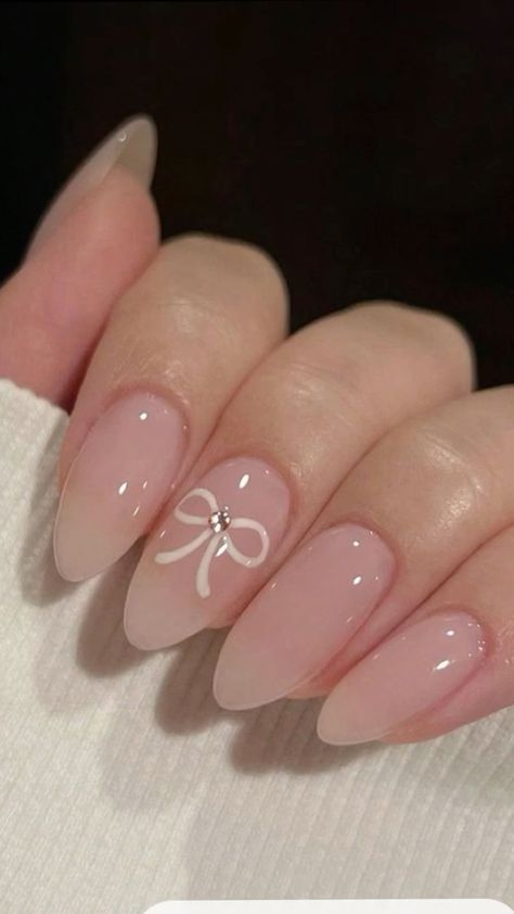 Cute Nail Ideas Back To School, Simple Nail Designs Short Almond, Simple Nail Art Summer Nails, Cute Nails Simple Design, Summer Nails Water, Trendy Nails Ideas For Summer, Nail Designs For Natural Nails, Short Gel X Nail Designs, Nails For Teens Short