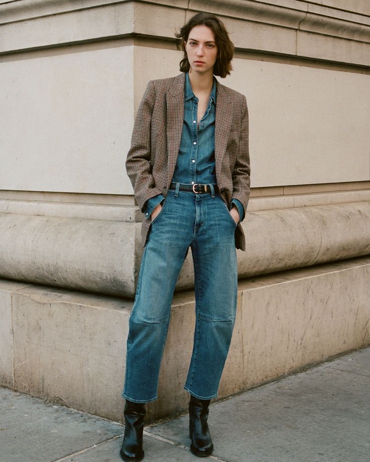 EMERSON JEAN | Nili Lotan Denim Shirt Outfit Ideas, Full Denim Outfit, Chambray Shirt Outfits, Outfit Ideas Stylish, Shirt Outfit Ideas, Denim Shirt Outfit, Denim Outfit Men, Casual Denim Shirt, Sherpa Denim Jacket