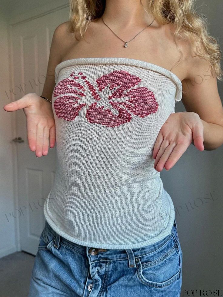 Sleeveless Top with Elegant Rolled Edges and Floral Embroidery, Perfect for Outerwear Butterfly Knot, Elastic Shorts, Floral Print Shorts, Short Sleeve Blouse, Olivia Mark, Floral Embroidery, Short Sleeve Shirt, Workout Clothes, Sleeveless Top