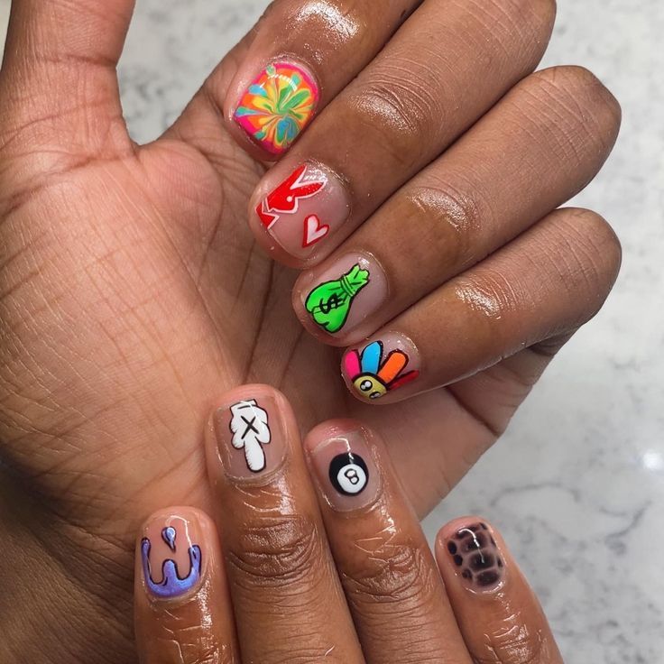 MANicure in 2022 | Hippie nails, Natural nail designs, Pop art nails Minimal Nails Art, Natural Nail Designs, Mens Nails, Hippie Nails, Punk Nails, Hard Nails, Minimal Nails, Studded Nails, Dope Nail Designs