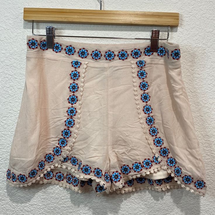 Blue Rain Bohemian Embroidered Scalloped Shorts Back Elastic Waist Size: M Measured On A Flat Surface: Unstretched: Approx: Waist: 14 1/2” Scalloped Shorts, Blue Rain, Flat Surface, Blue Cream, Waist Size, Sewing Projects, Elastic Waist, Womens Shorts, Elastic