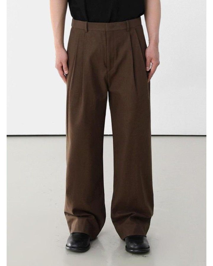 OH Fold Pleats Wide Trousers • Discover Trending Men's Fashion From Asia • Collection: OH Atelier . #koreanfashion #streetwear #streetfashion #outfitidea #styleinspo #mensfashion Pleated Trousers Men, Wide Pleated Pants, Mens Pleated Trousers, Wide Leg Pants Outfit, Trousers Men, Wide Trousers, Pleated Trousers, Pleated Pants, Mens Fashion Trends