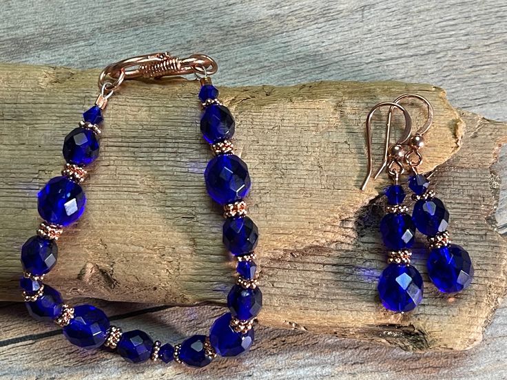 To make this bracelet set, I used cobalt blue crystal and glass beads with copper rondelle spacers . The bracelet is 7-1/2 inches long and the earrings are 1-1/2 inches long. All orders come in a gift box or gift bag. Blue Round Bead Copper Jewelry, Blue Beaded Copper Jewelry, Blue Copper Round Bead Jewelry, Blue Copper Round Beads Jewelry, Blue Faceted Czech Glass Jewelry, Crystal Bead Bracelet, Cobalt Blue Earrings, Crystal Beads Bracelet, Bracelet Blue