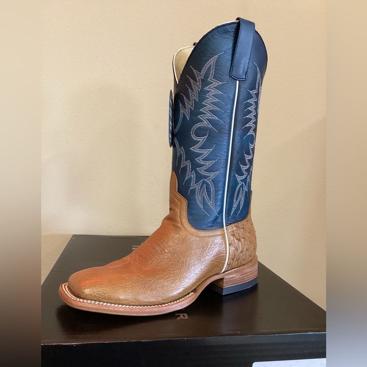 Very Nice Boots D Width Elegant Snip Toe Boots For Rodeo, Elegant Round Toe Boots For Rodeo, Elegant Fitted Boots For Ranch, Formal Western Boots With Square Toe, Fitted Leather Lined Boots For Rodeo, Fitted Ranch Boots With Leather Sole, Fitted Snip Toe Boots For Galas, Luxury Fitted Snip Toe Boots, Luxury Fitted Moc Toe Boots