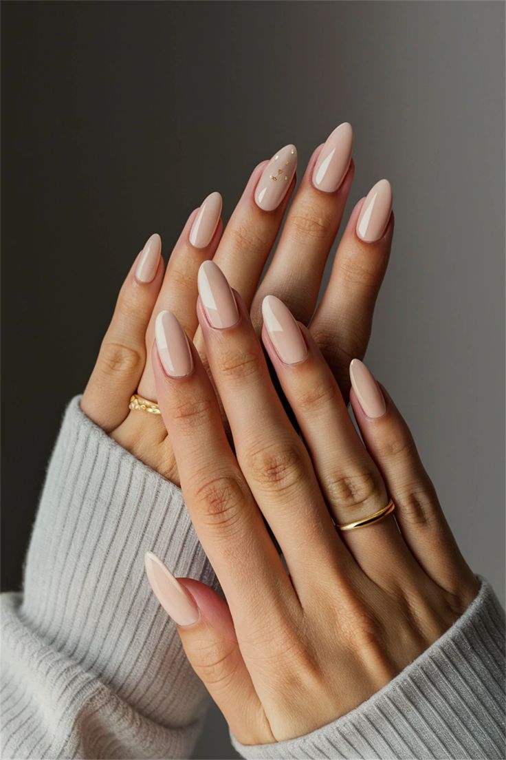 Looking for simple nail ideas that perfectly complement your Valentine's Day wedding? Try delicate nude nails adorned with tiny heart accents on each ring finger, offering an elegant yet playful touch for your special day. This understated style keeps your look refined while adding a romantic flair—ideal for brides and bridal parties alike. Embrace love and elegance with these beautifully simple designs! Simple Nail Ideas, Neutral Nail Color, Gel Toe Nails, Plain Nails, Hello Nails, Understated Style, Basic Nails, Blush Nails, Nail Style