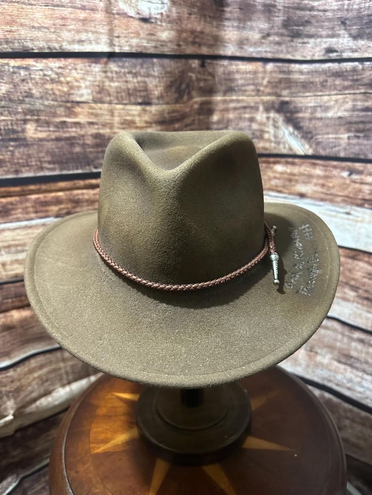 this hat is a auction hat, fixed by our shop. Western Style Adjustable Top Hat For Outdoors, Adjustable Rustic Fedora Hat, Rustic Top Hat With Adjustable Flat Brim, Adjustable Rustic Fedora, Rustic Adjustable Fedora, Western Style Panama Hat With Flat Bill For Outdoor, Western Style Adjustable Panama Hat With Flat Bill, Vintage Flat Brim Fedora For Outdoor, Adjustable Wide Brim Rustic Fedora