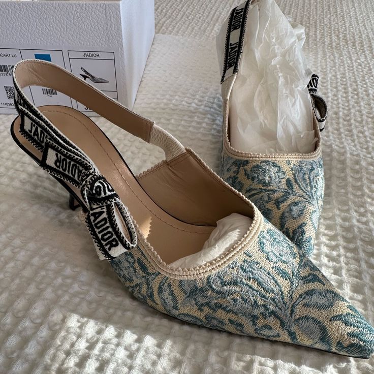 New Authentic J'adior Slingback Pump Duck Blue Dior Brocart Embroidered Cotton With Gold-Tone Metallic Thread Perfect Bridal Or Event Shoe! 2.5 Inch Heel. Size 39 Never Worn. Slight Signs Of Wear On Bottom Of Shoe Due To Trying On In Home. Blue Dior Shoes, Blue Bridal Heels, High Heel Shoes Elegant, Dior Slingback, Baby Blue Heels, Dior Heels, Women's Dress Shoes, Event Shoes, Custom Wedding Shoes